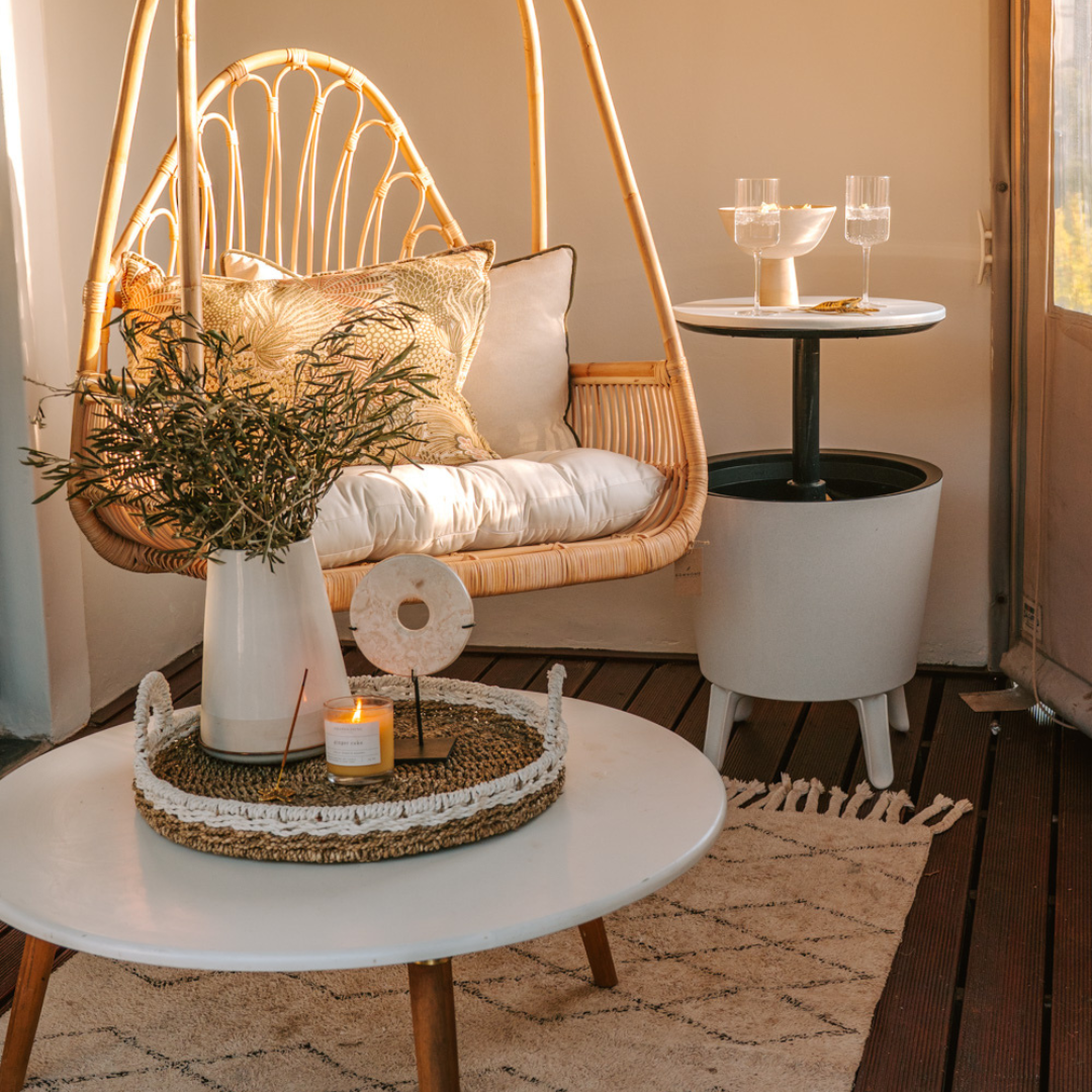 Cool Bar: White Stone + Grey