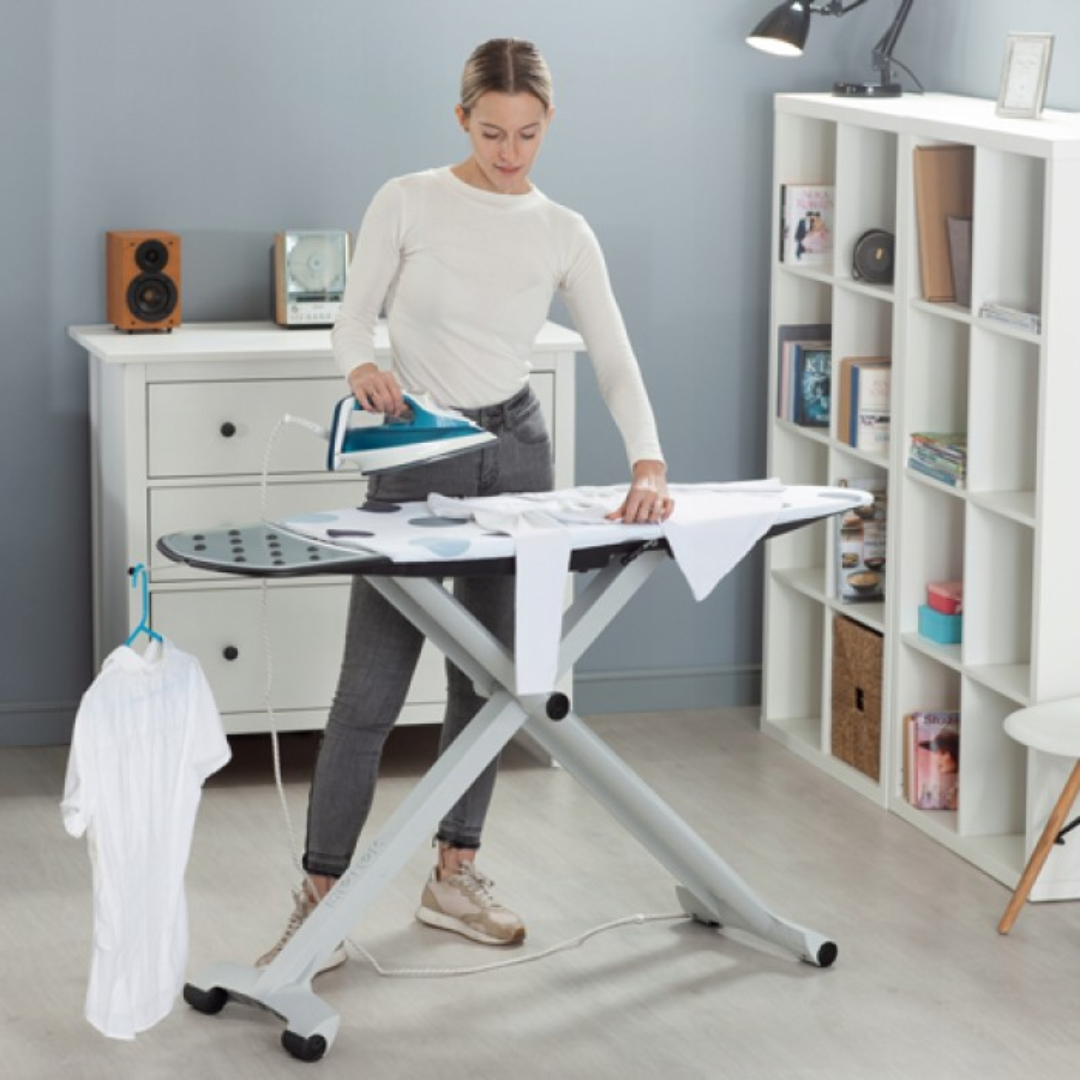 Deluxe Ironing Board