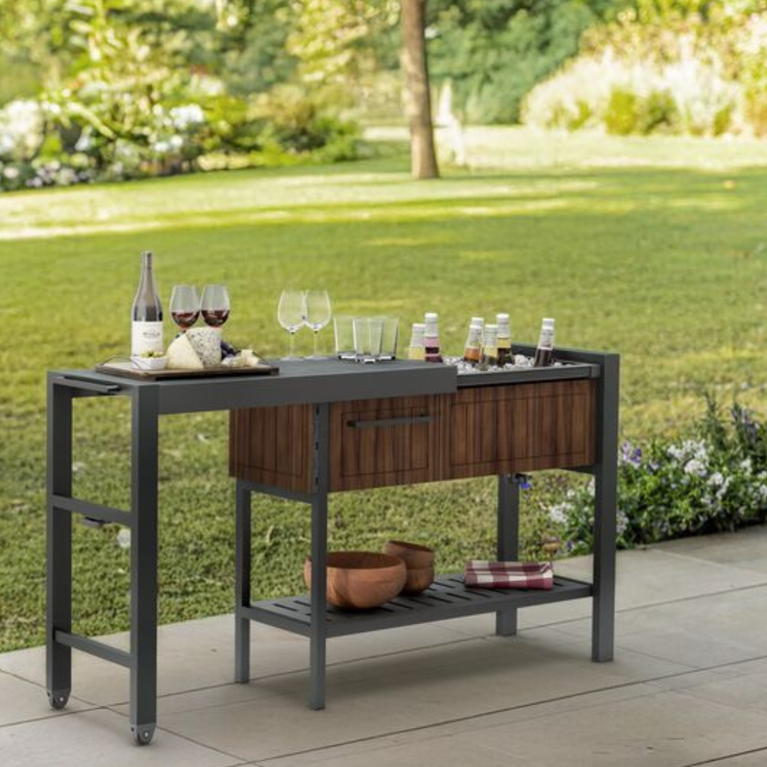 Extendable Hosting Station | PREORDER NOVEMBER